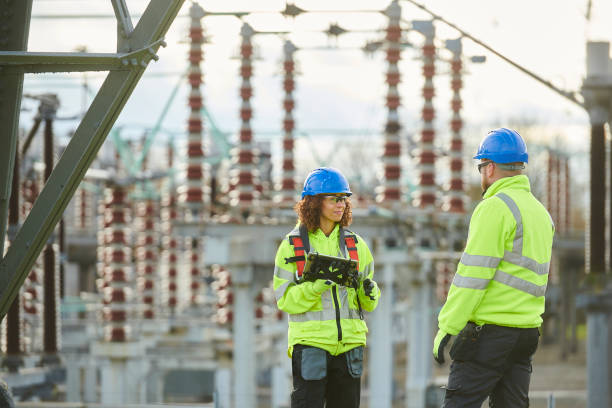 Best Circuit Breaker Repair  in Walnut Hill, TN